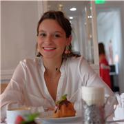 Laureata in russo con diploma TRKI - C1